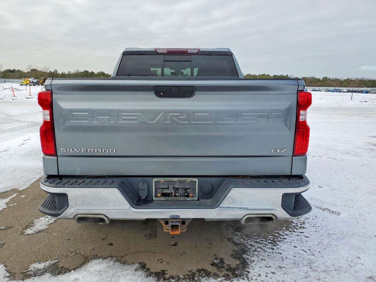 2019 CHEVROLET SILVERADO K1500 LTZ photo 6