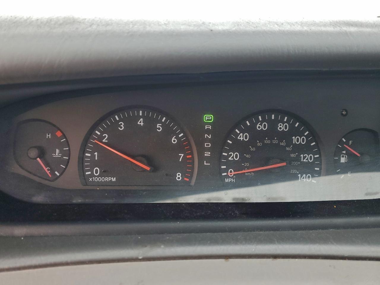 2003 TOYOTA AVALON XL photo 10