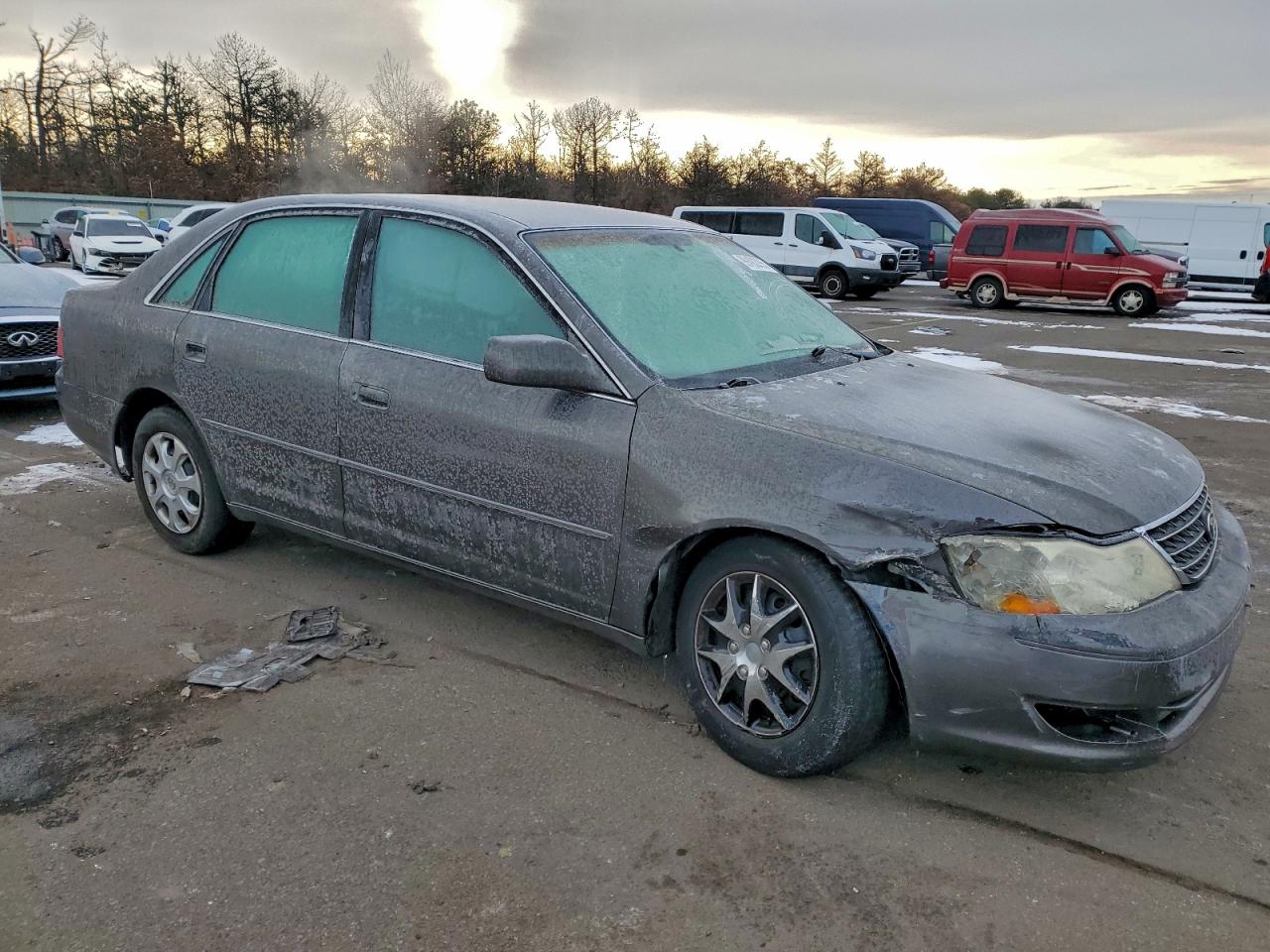 2003 TOYOTA AVALON XL photo 4