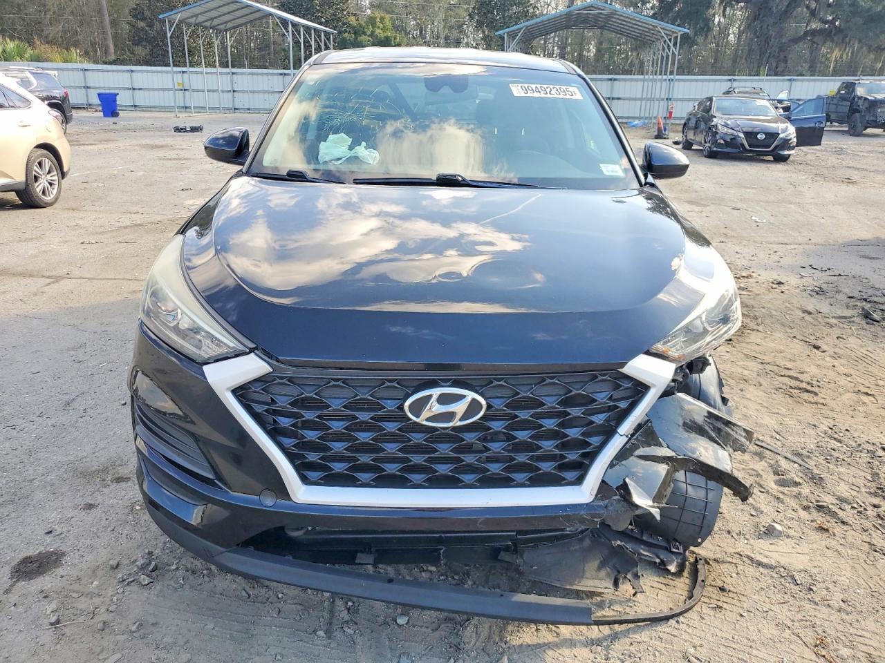 2019 HYUNDAI TUCSON SE photo 5