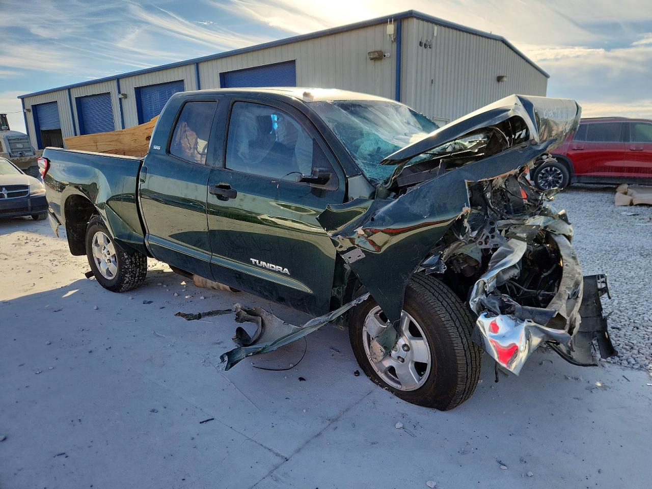 2010 TOYOTA TUNDRA DOUBLE CAB SR5 photo 4