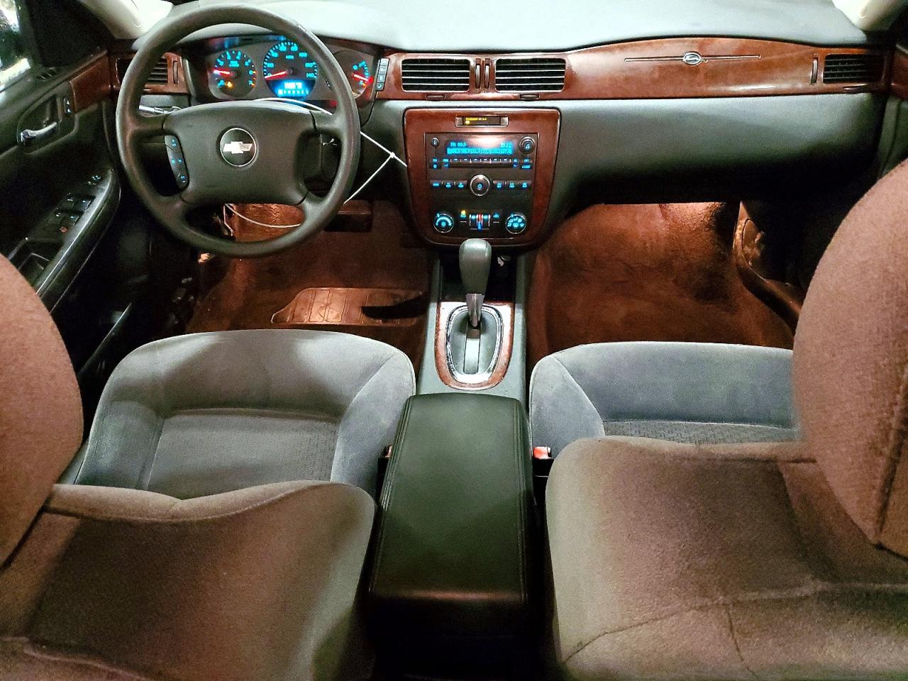 2010 CHEVROLET IMPALA LS photo 8