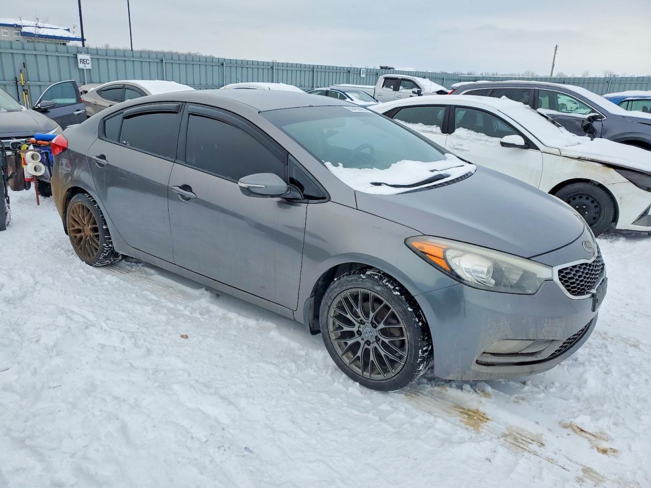 2015 KIA FORTE LX photo 4