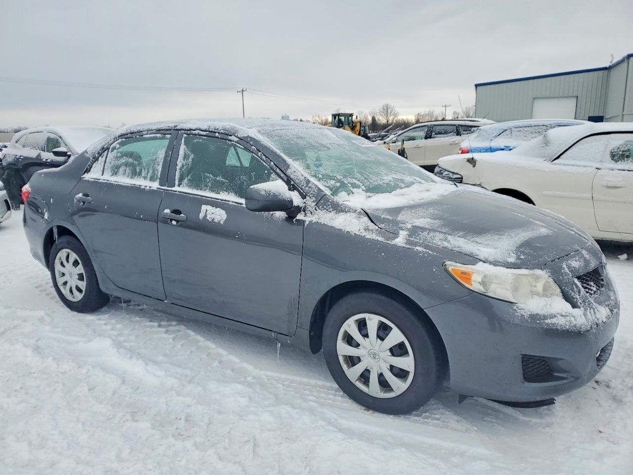 2010 TOYOTA COROLLA BASE photo 4