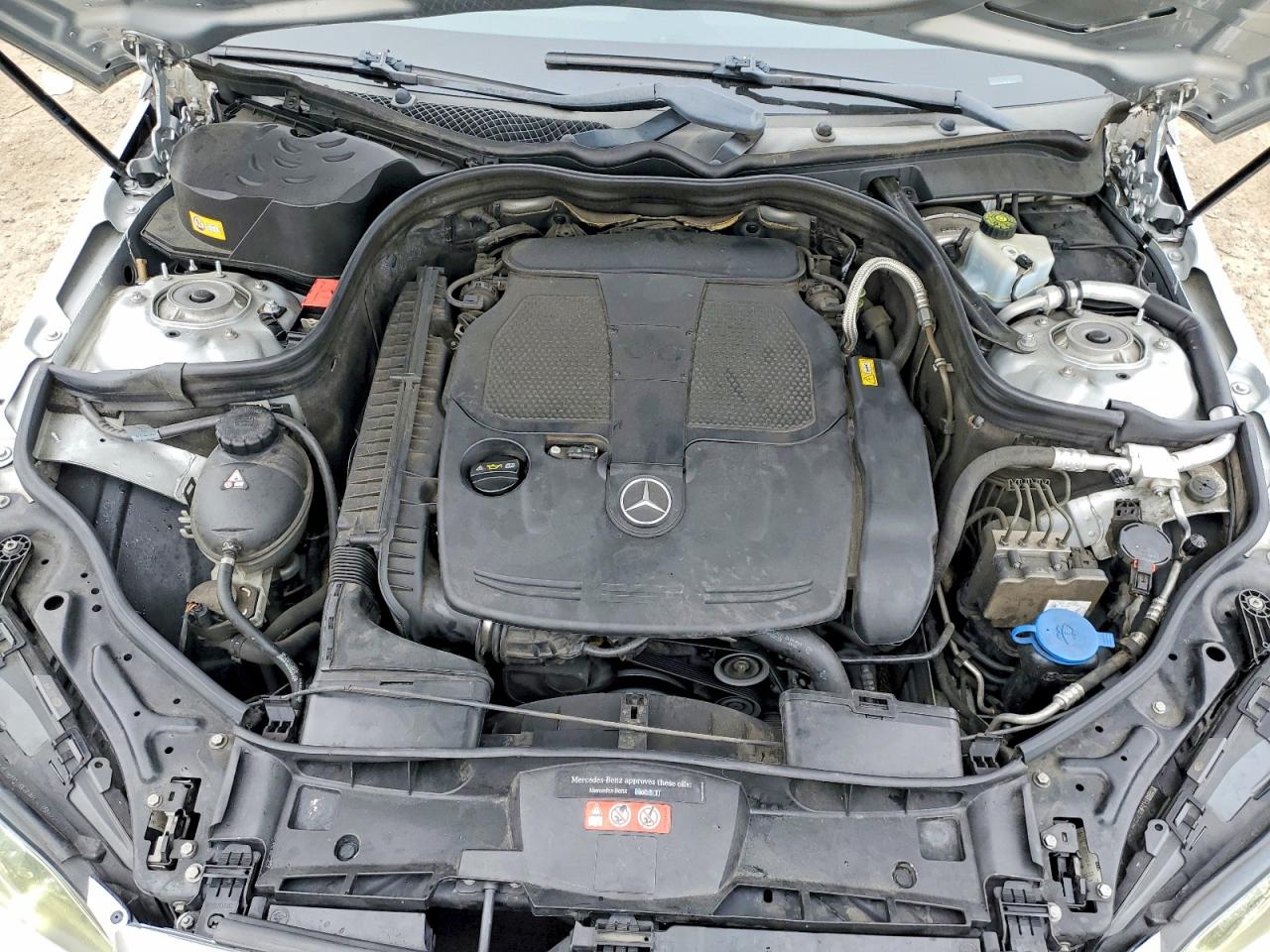 2014 MERCEDES-BENZ E 350 4MATIC photo 11