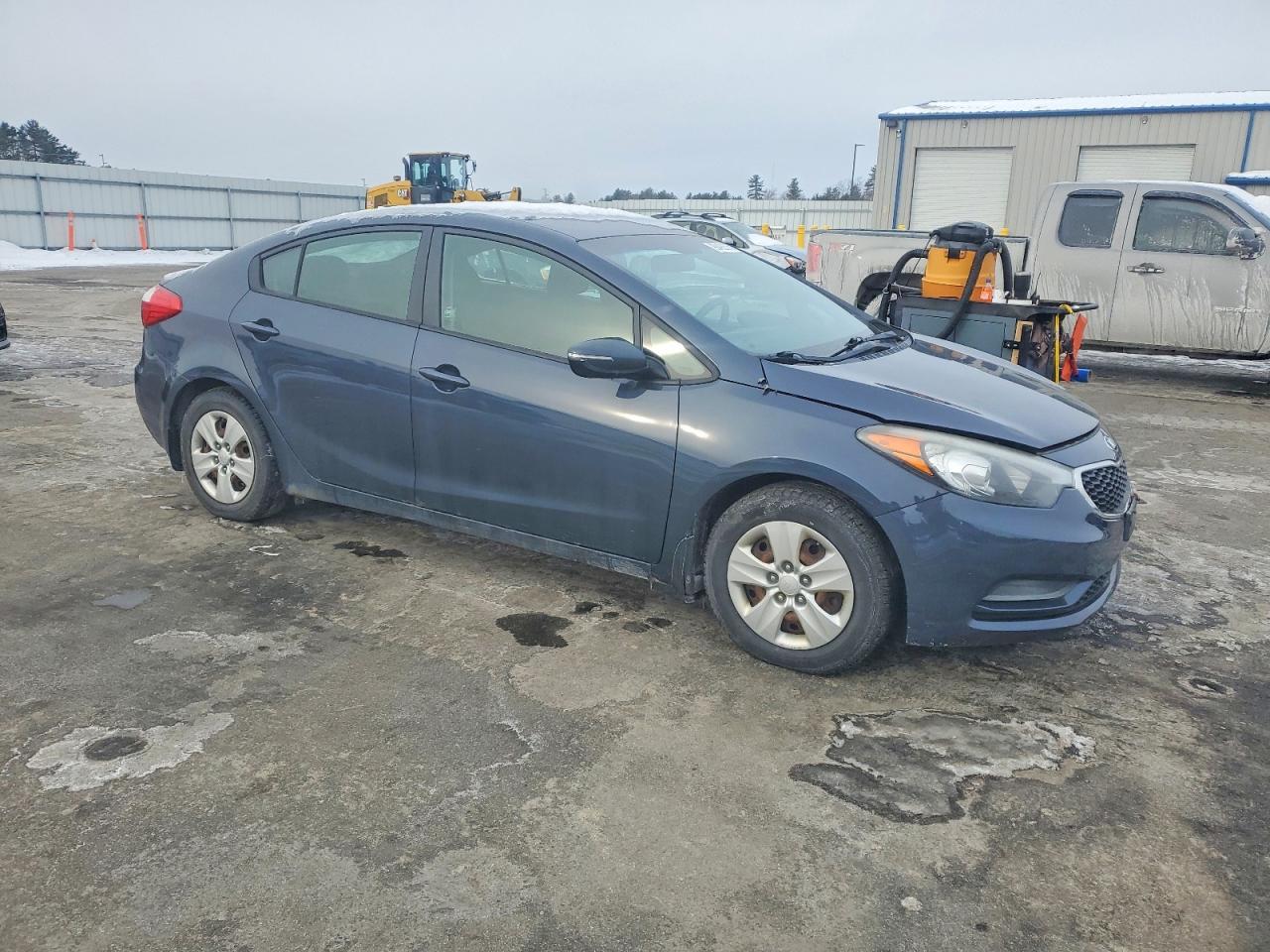 2015 KIA FORTE LX photo 4