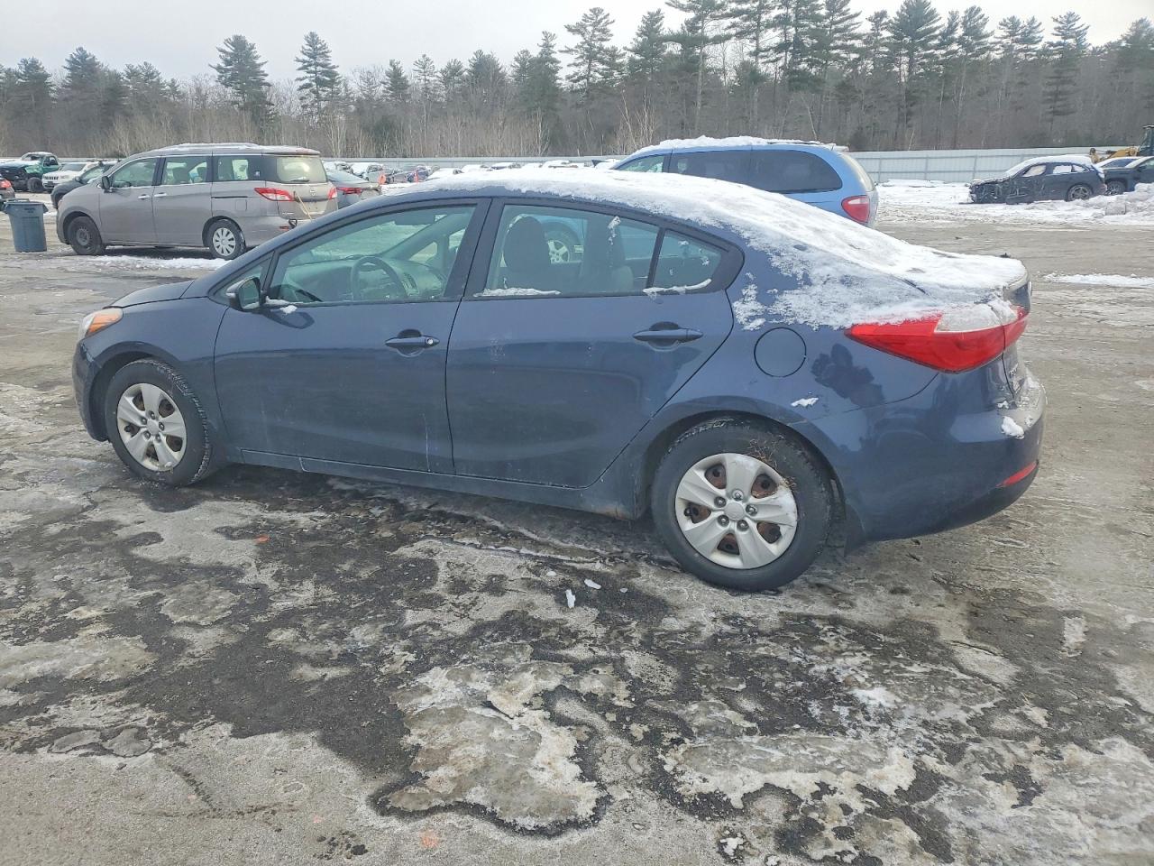 2015 KIA FORTE LX photo 2