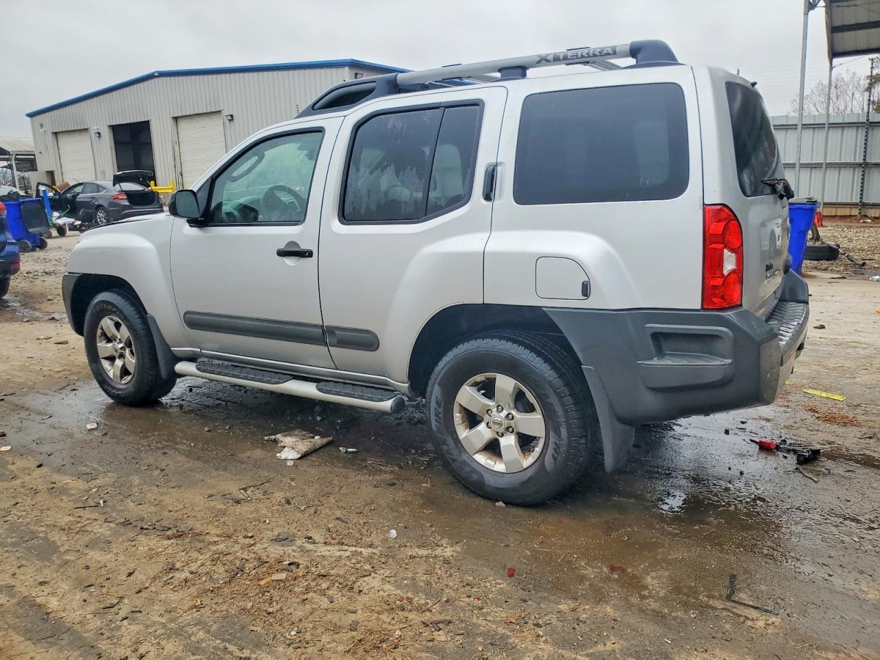 2012 NISSAN XTERRA OFF ROAD photo 2