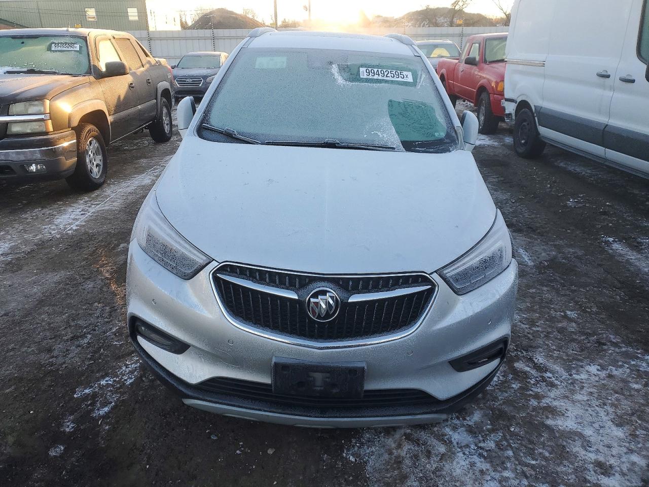 2019 BUICK ENCORE ESSENCE photo 5