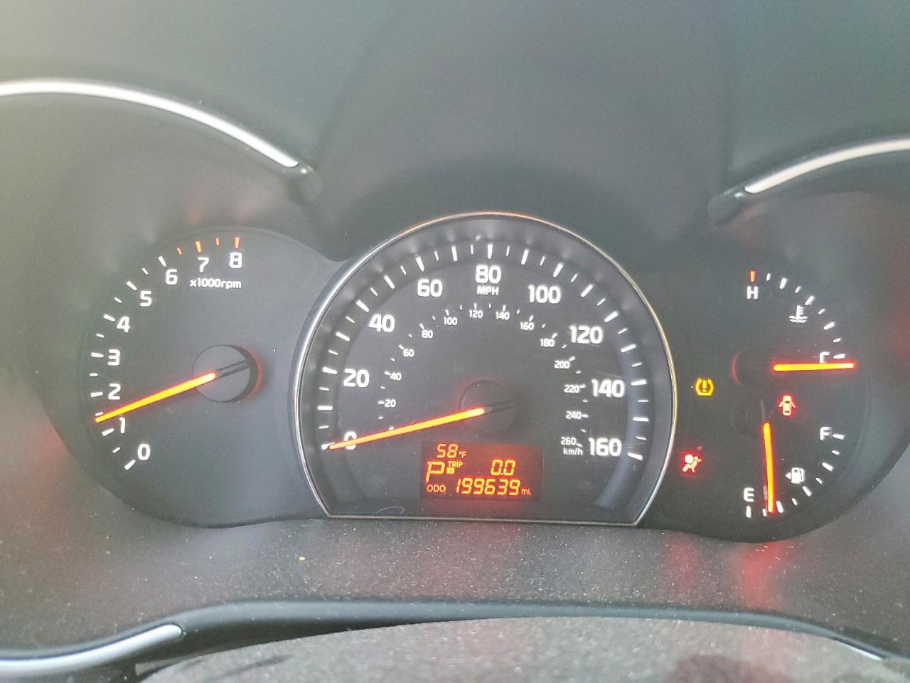 2015 KIA SORENTO LX photo 9