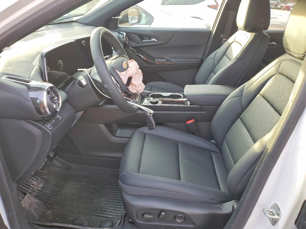 2026 CHEVROLET EQUINOX LT photo 7