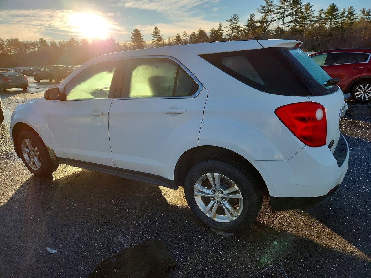 2015 CHEVROLET EQUINOX LS photo 2