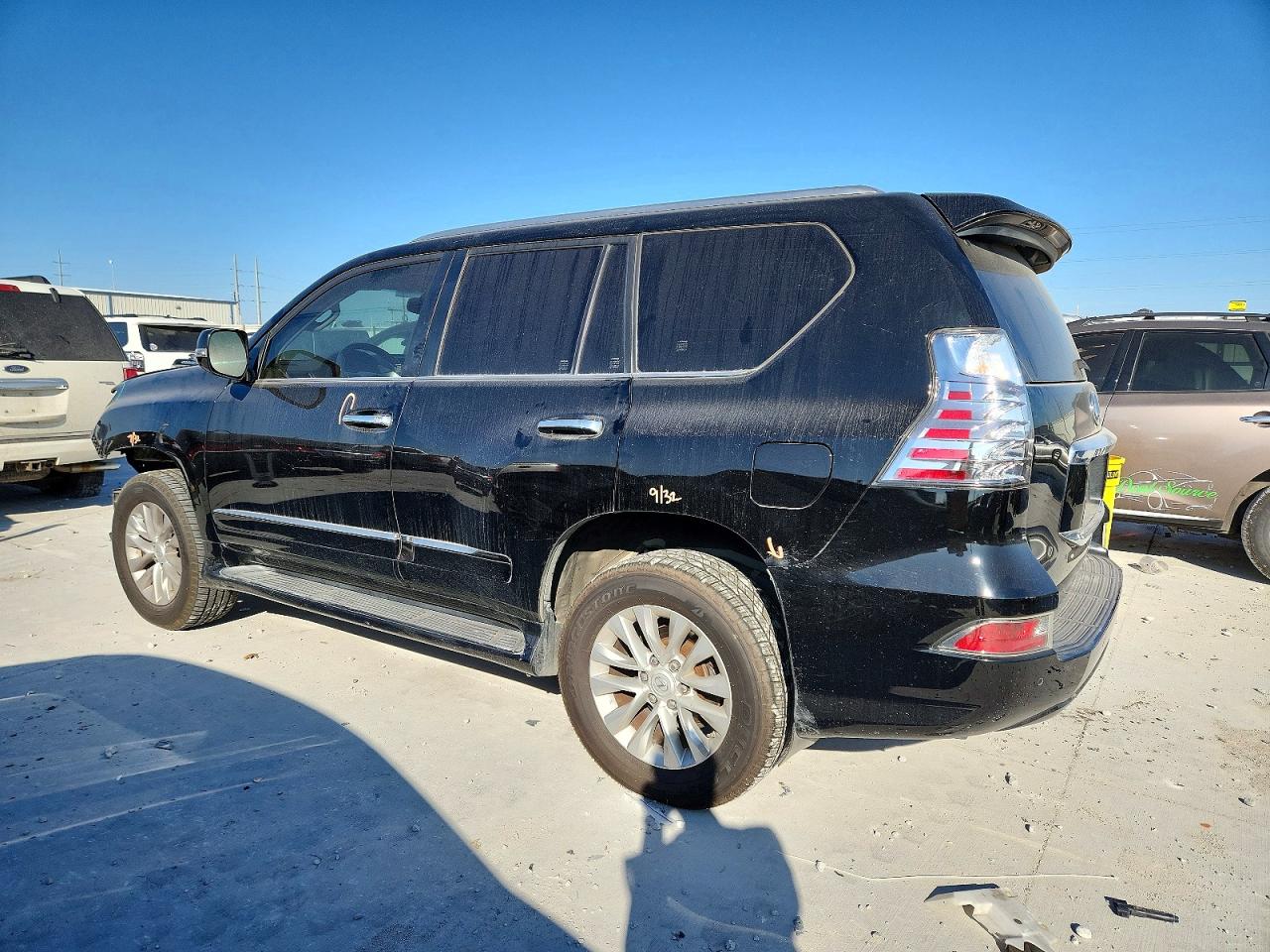 2018 LEXUS GX 460 photo 2