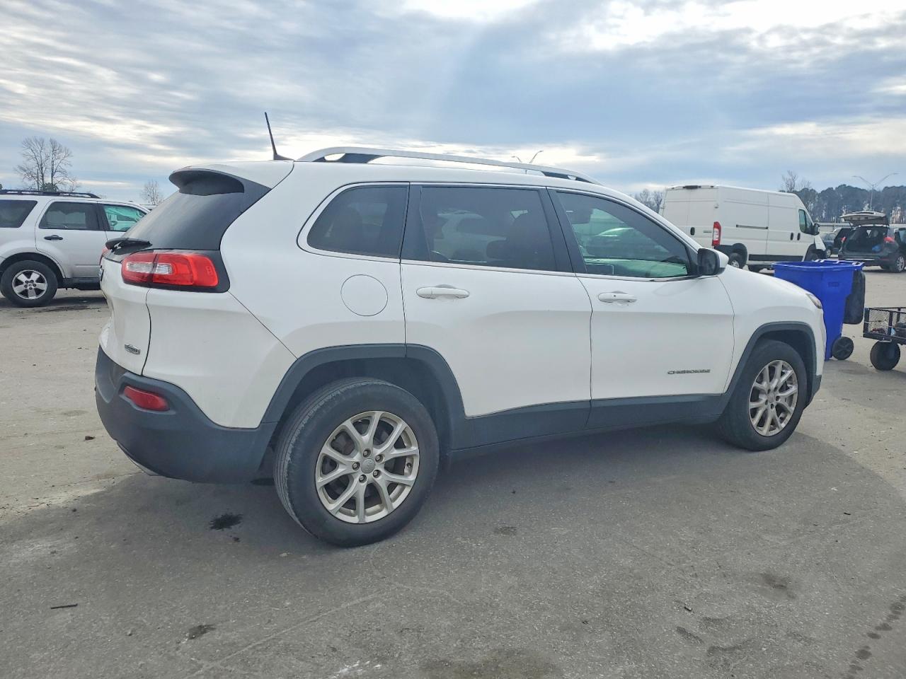 2018 JEEP CHEROKEE LATITUDE PLUS photo 3
