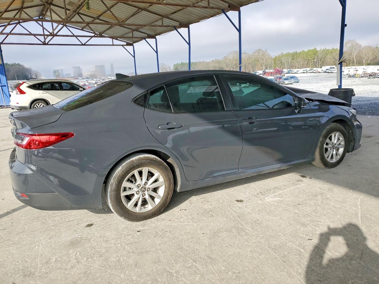 2025 TOYOTA CAMRY XSE photo 3