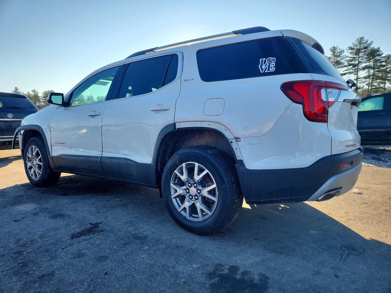 2021 GMC ACADIA SLT photo 2