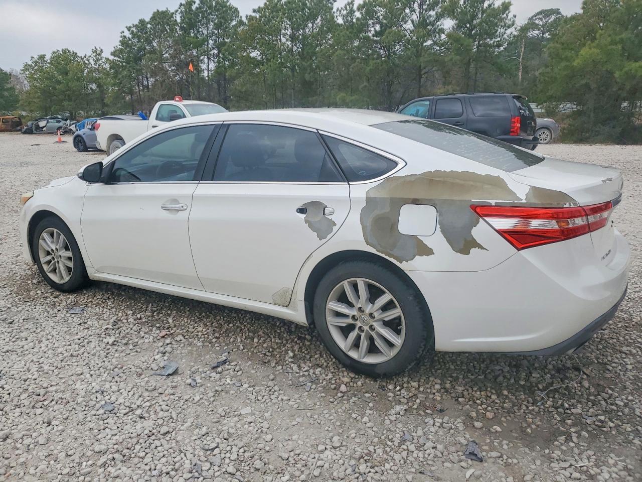 2013 TOYOTA AVALON XLE PREMIUM photo 2