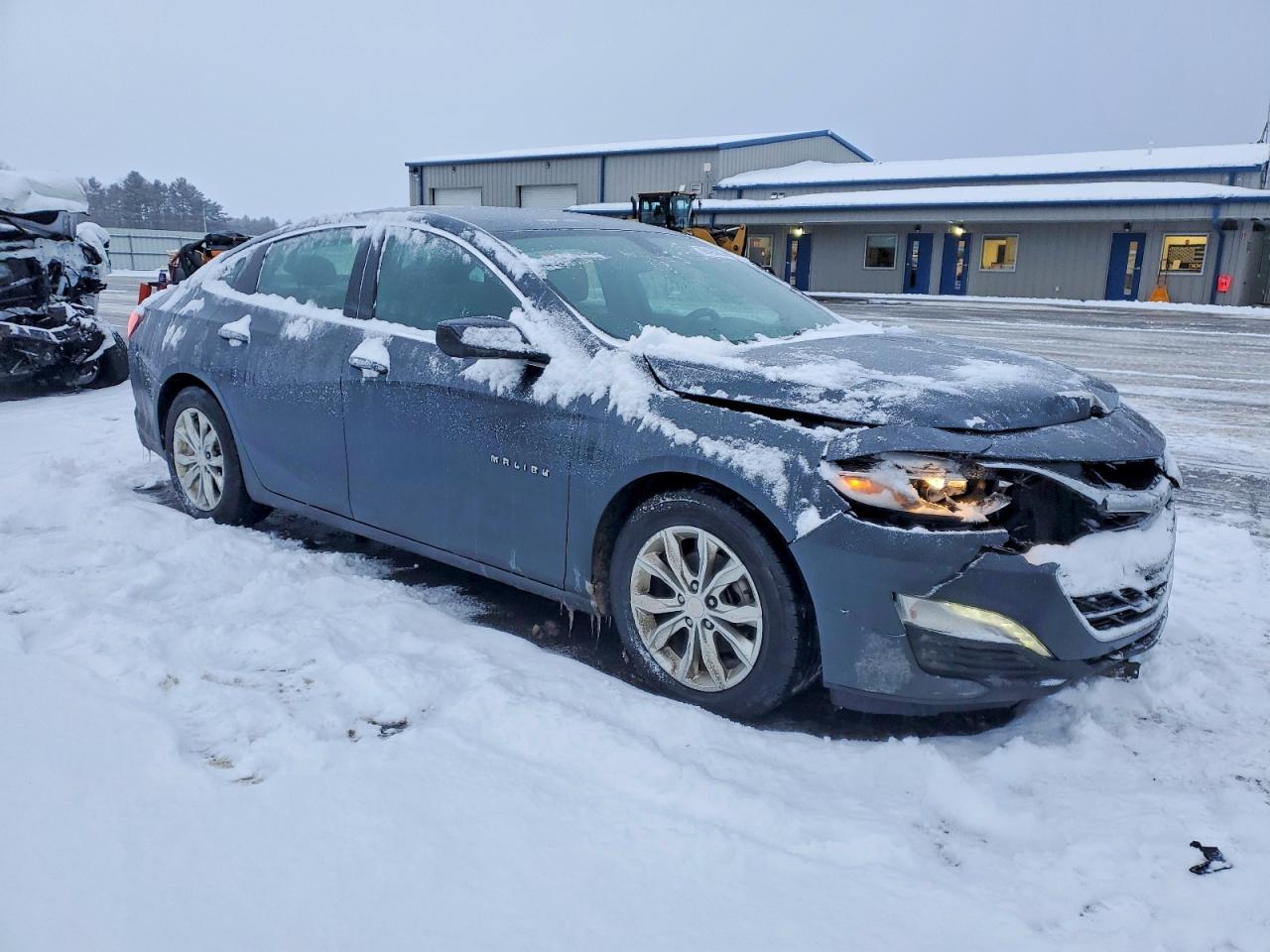 2020 CHEVROLET MALIBU LT photo 4