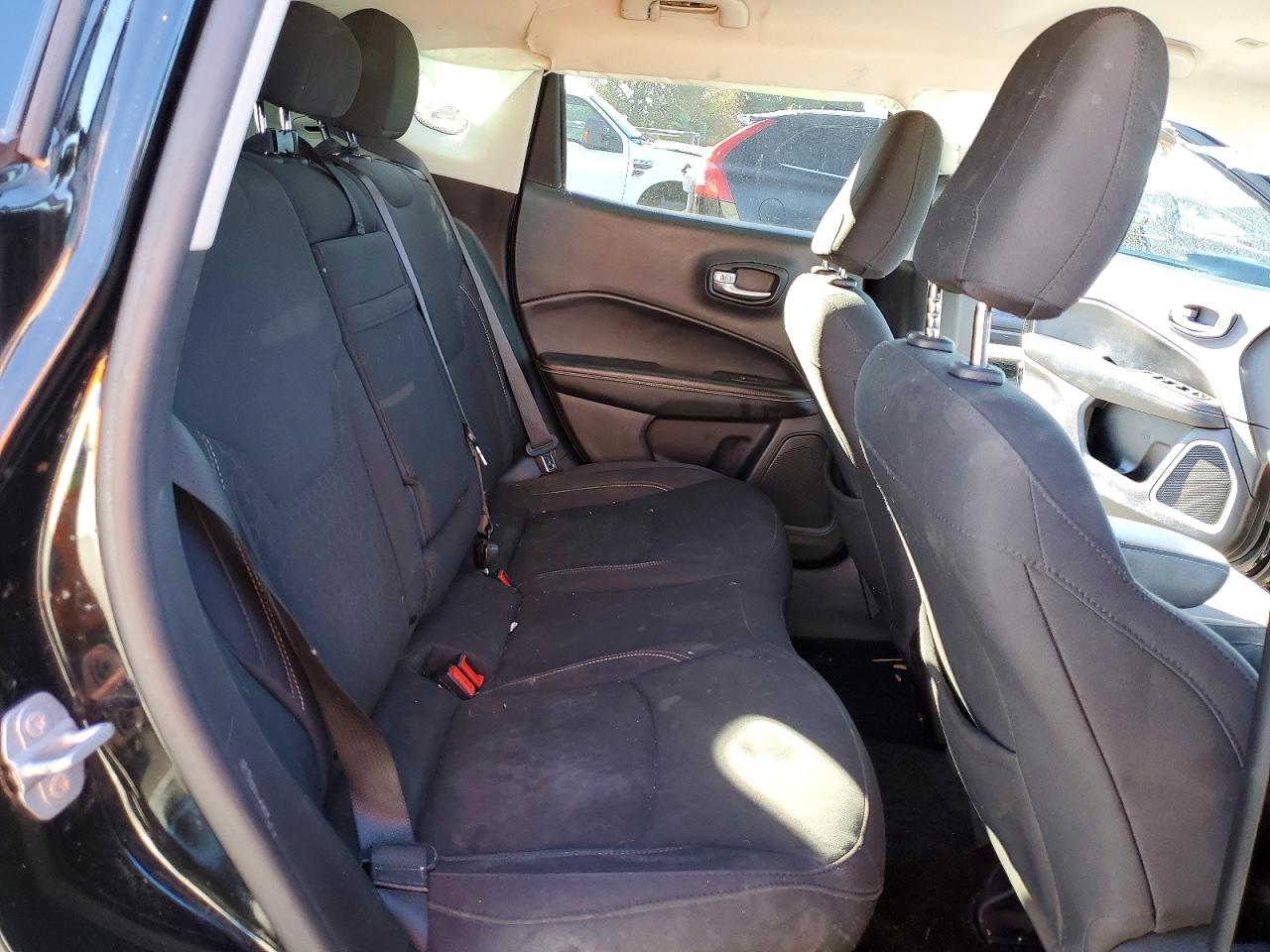 2019 JEEP COMPASS SPORT photo 31