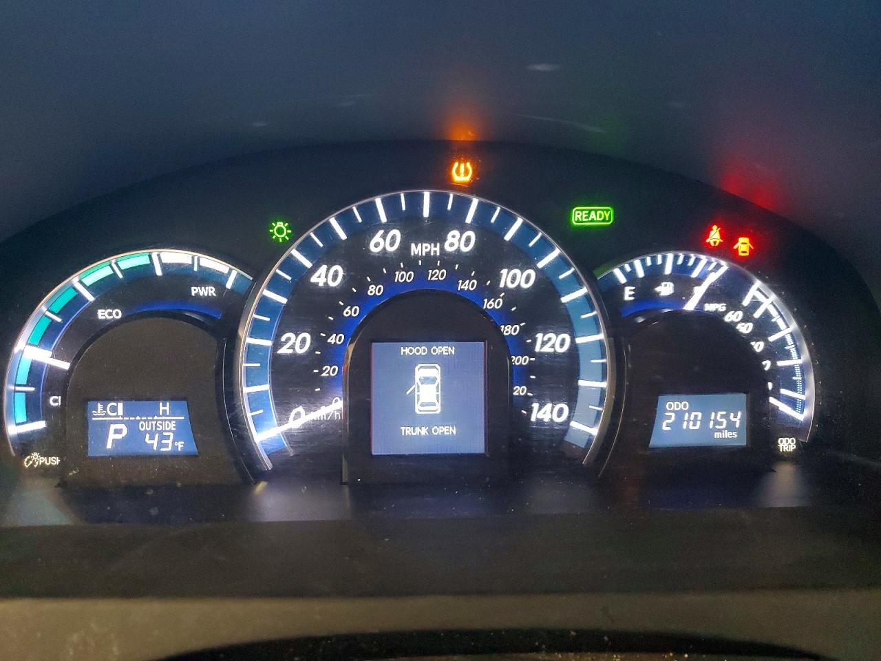 2012 TOYOTA CAMRY HYBRID photo 17