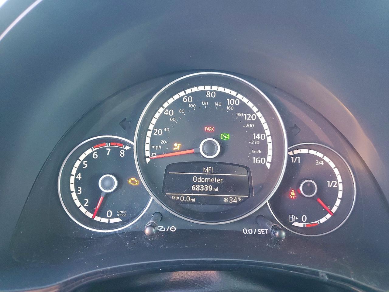 2016 VOLKSWAGEN BEETLE 1.8T photo 9