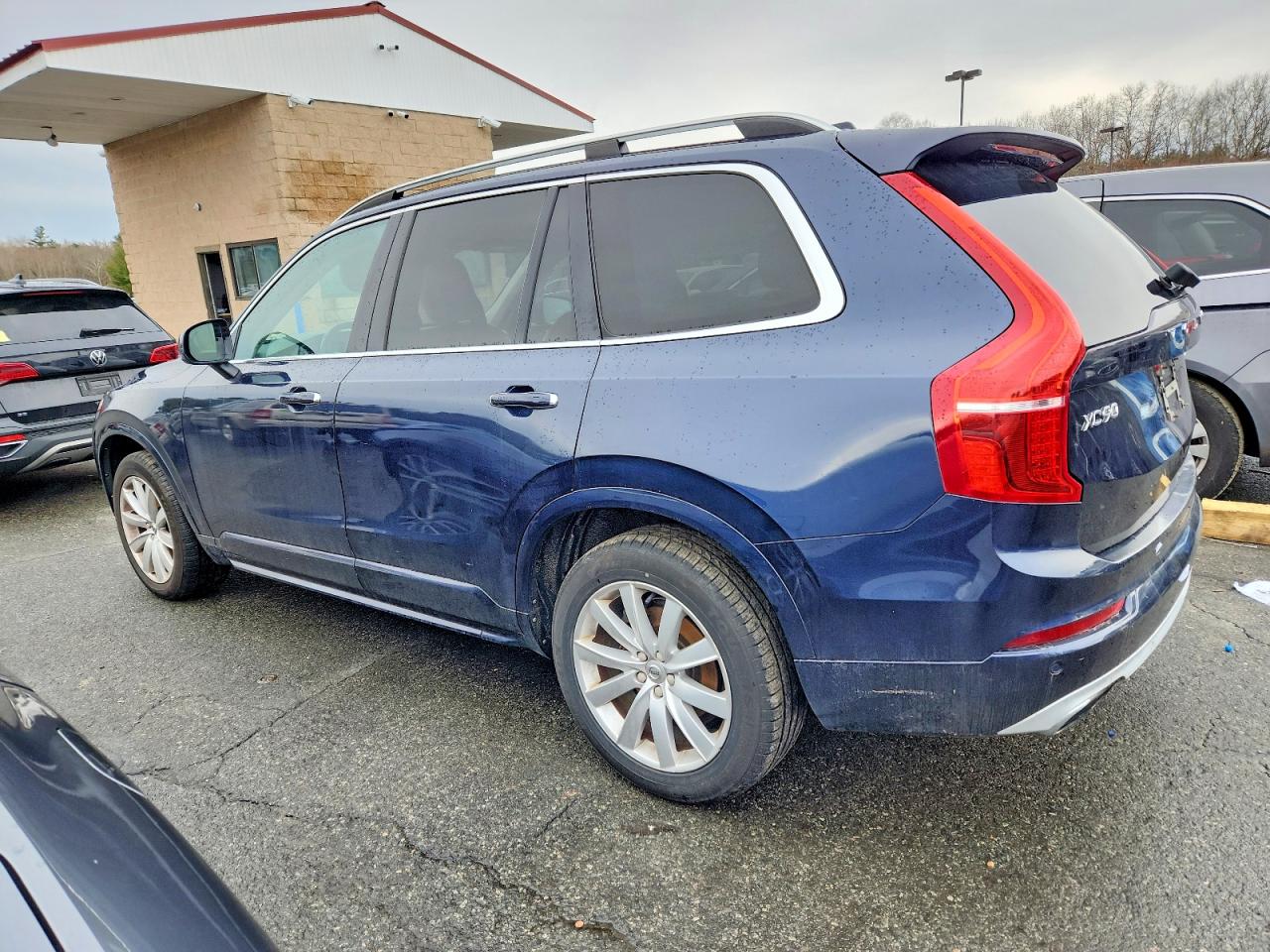 2016 VOLVO XC90 T6 photo 2