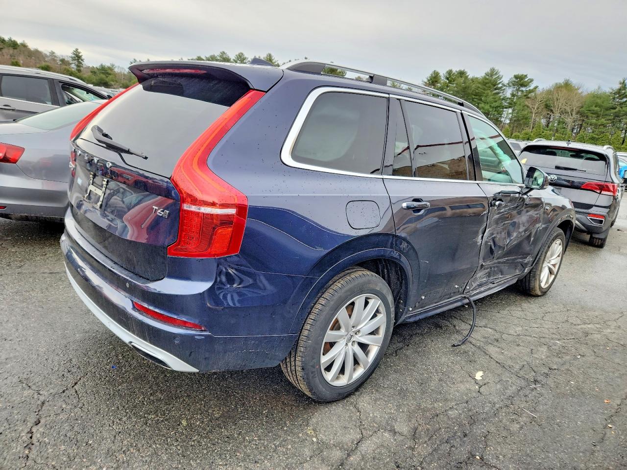 2016 VOLVO XC90 T6 photo 3