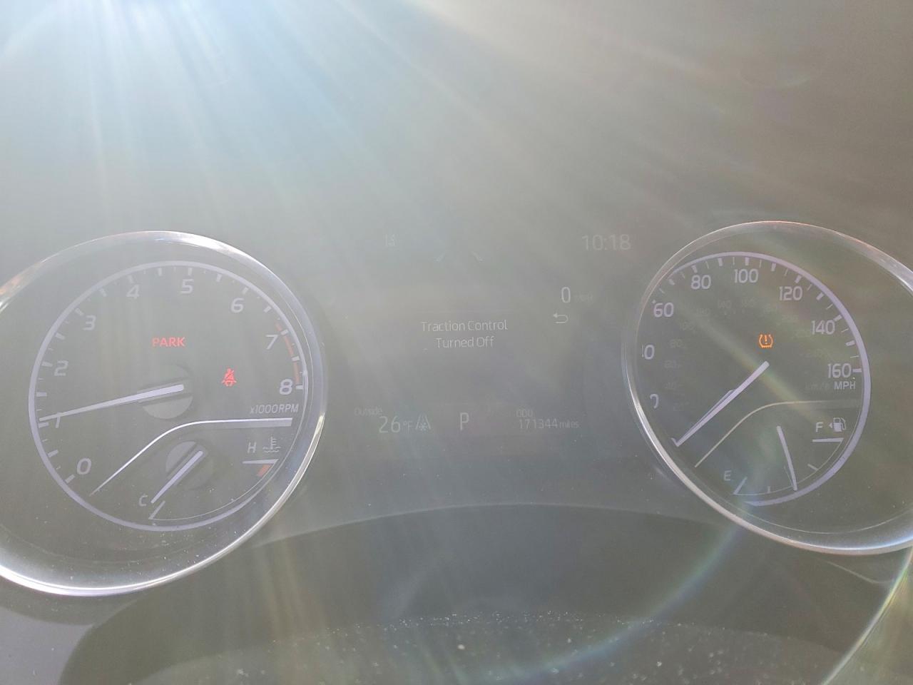 2020 TOYOTA CAMRY SE photo 17