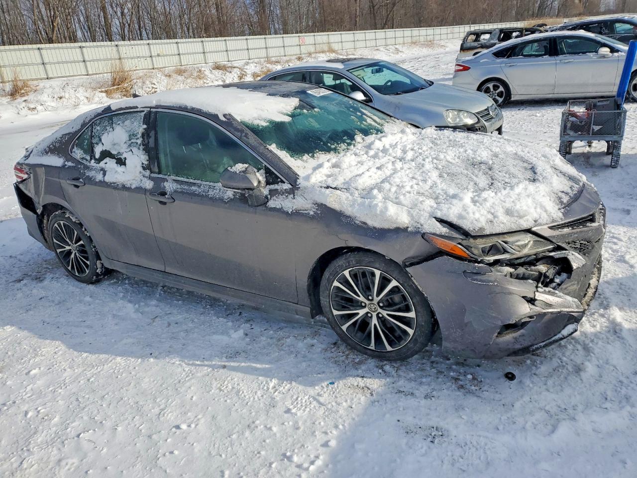 2020 TOYOTA CAMRY SE photo 7