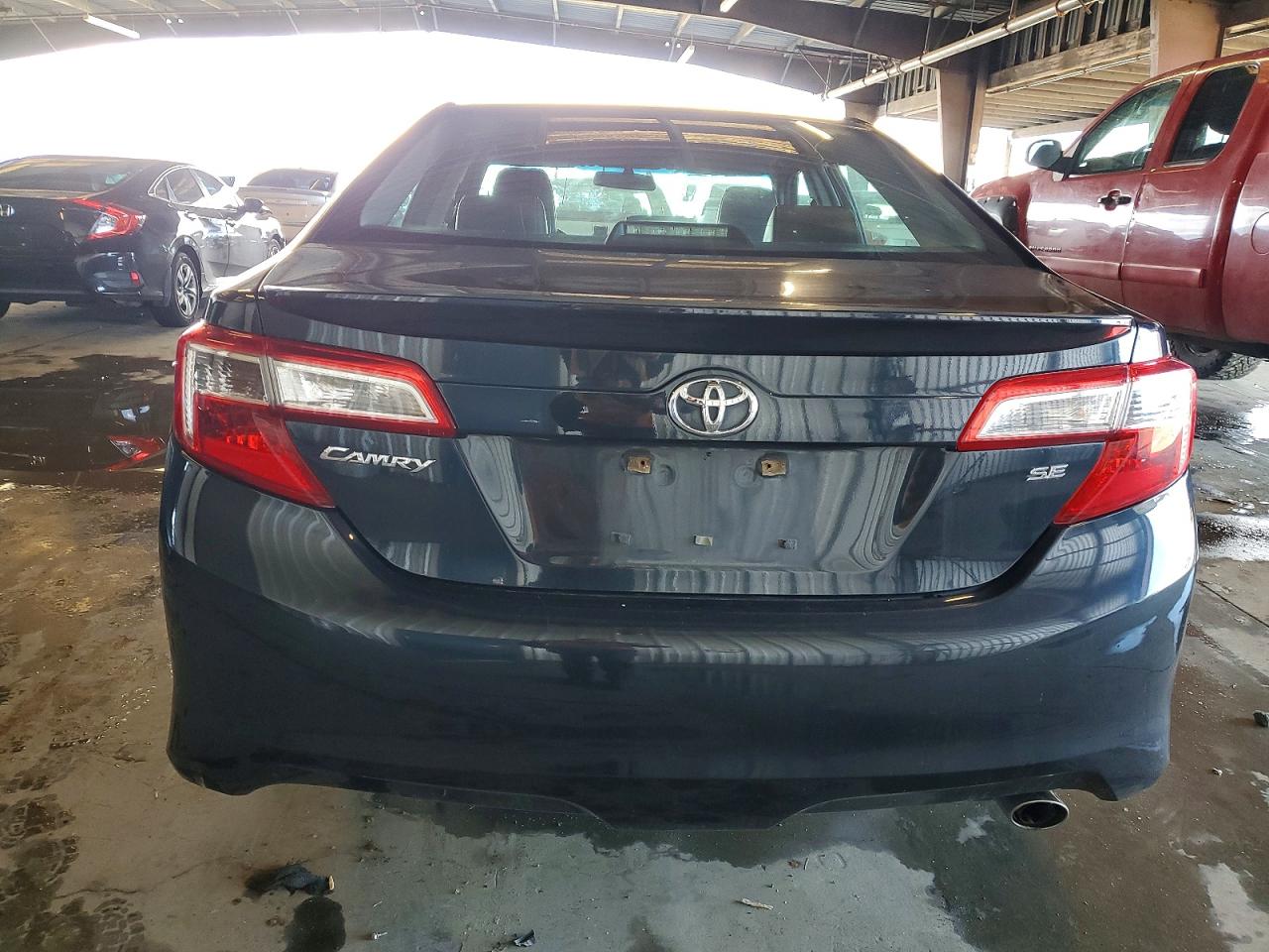2014 TOYOTA CAMRY L photo 6