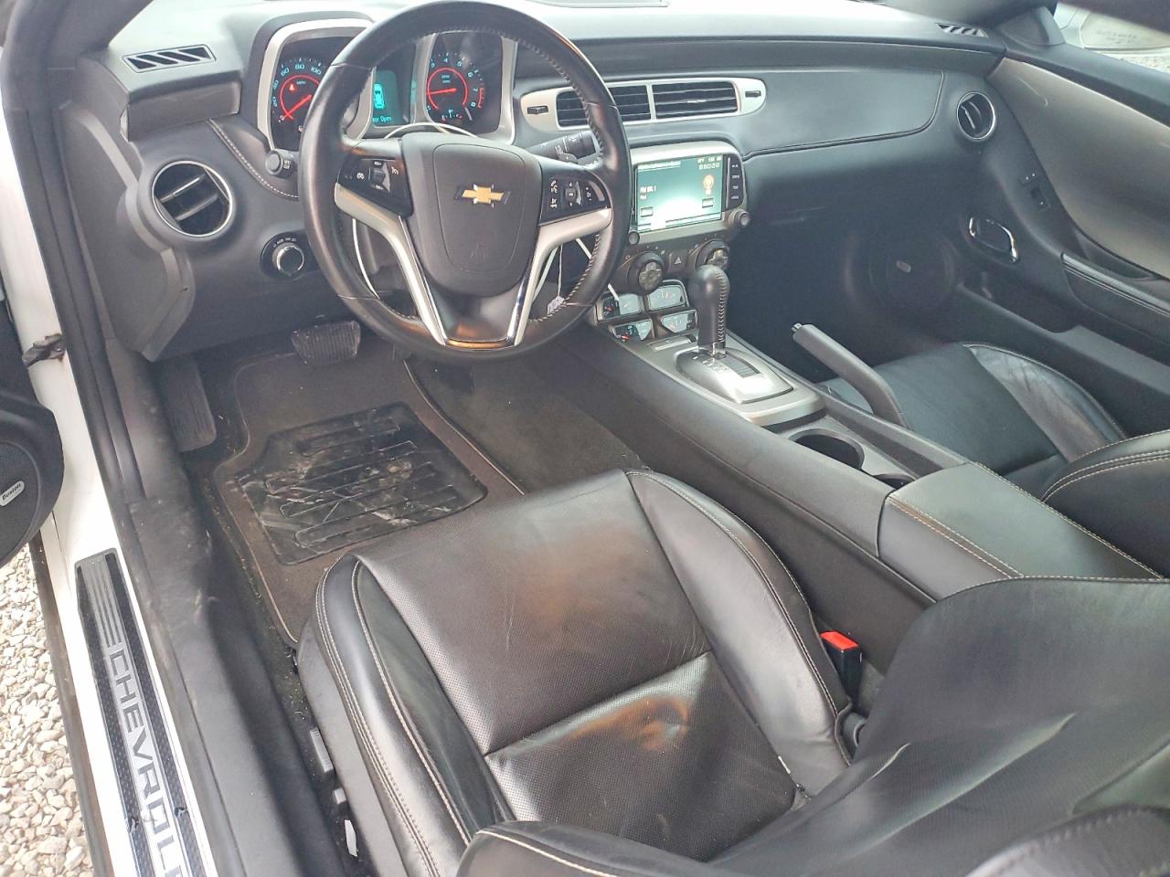 2013 CHEVROLET CAMARO LT photo 8