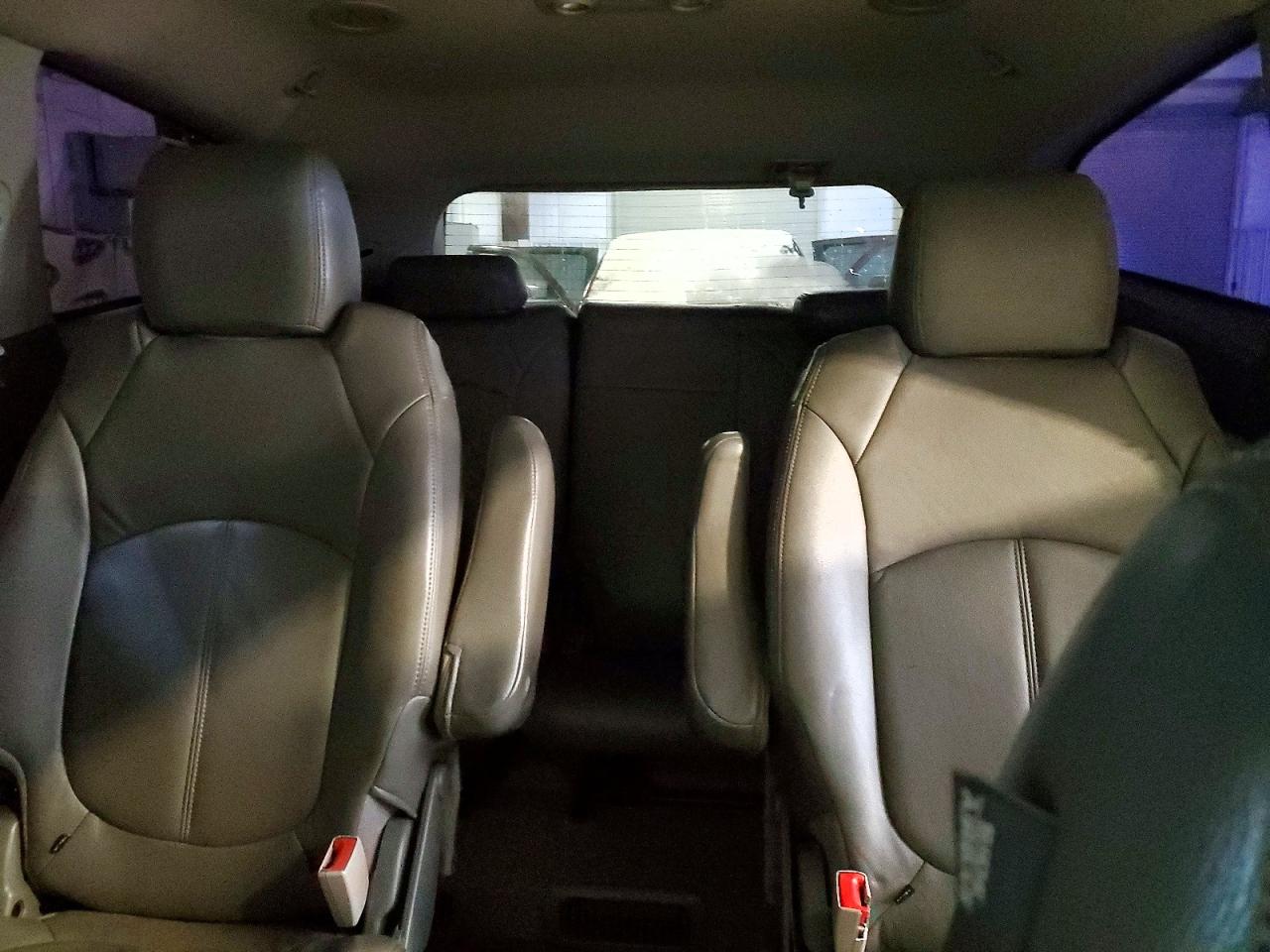 2014 CHEVROLET TRAVERSE LT photo 19