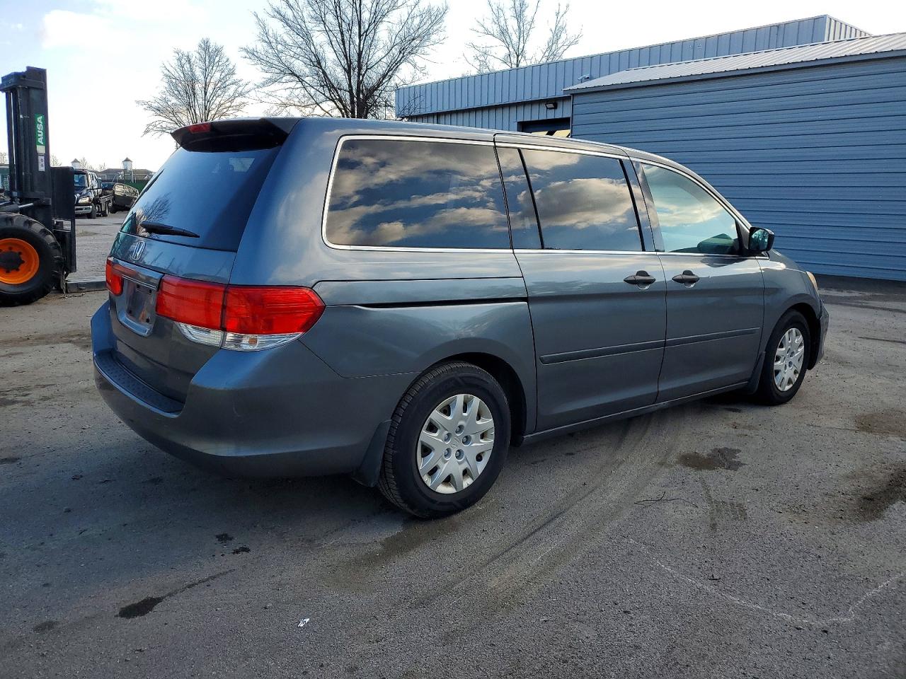 2010 HONDA ODYSSEY LX photo 3