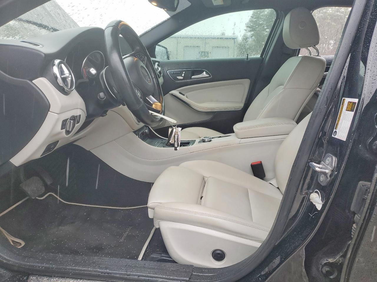2019 MERCEDES-BENZ GLA 250 4MATIC photo 7
