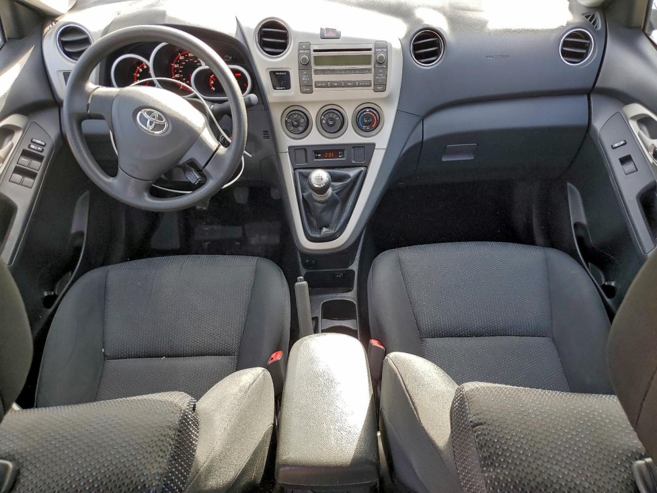 2010 TOYOTA COROLLA MATRIX photo 8