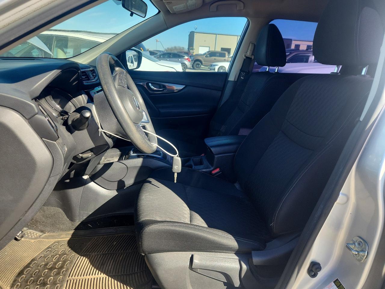 2018 NISSAN ROGUE S photo 7