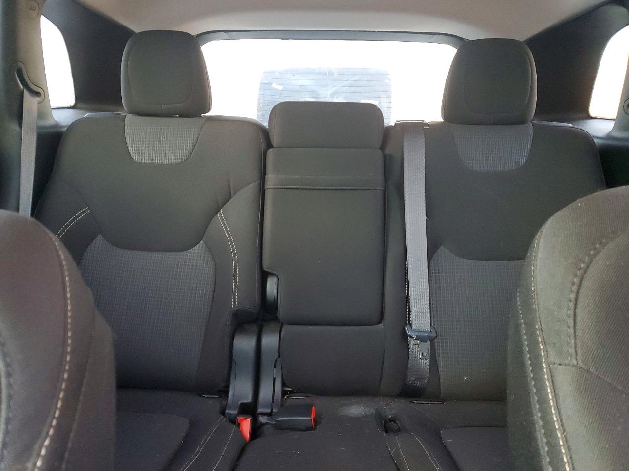 2015 JEEP CHEROKEE LATITUDE photo 10
