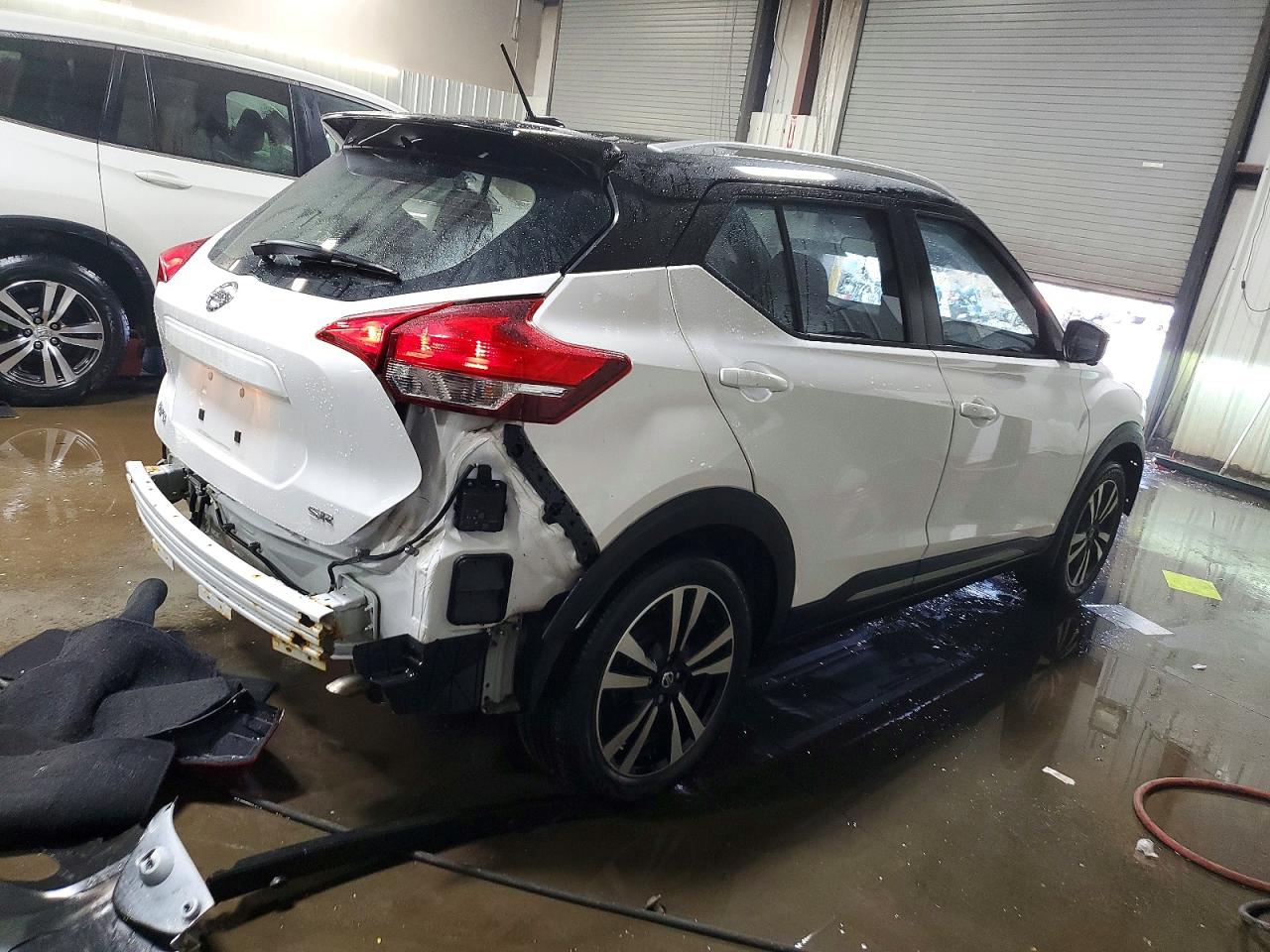2019 NISSAN KICKS S photo 3