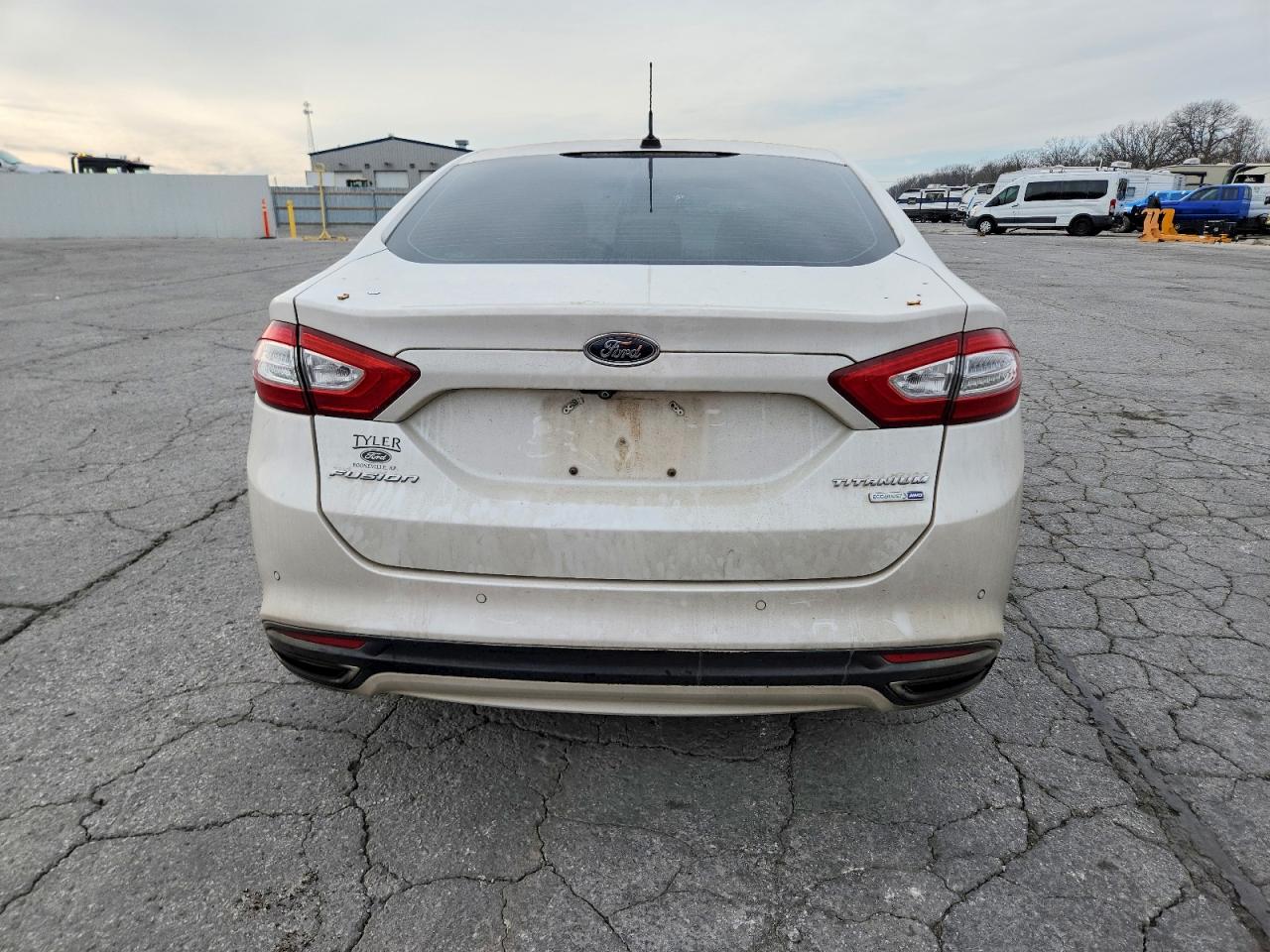 2015 FORD FUSION TITANIUM photo 6