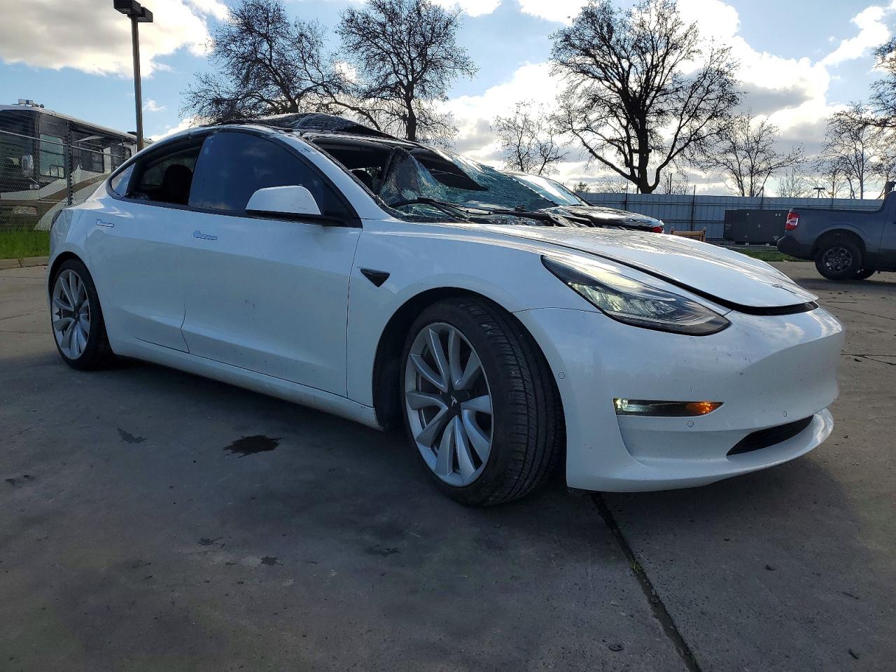 2018 TESLA MODEL 3 photo 4