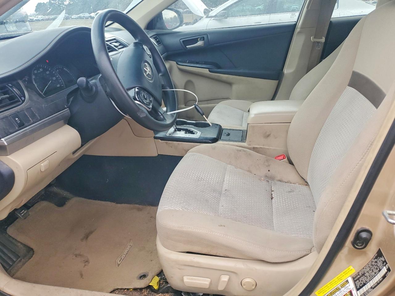 2012 TOYOTA CAMRY BASE photo 7