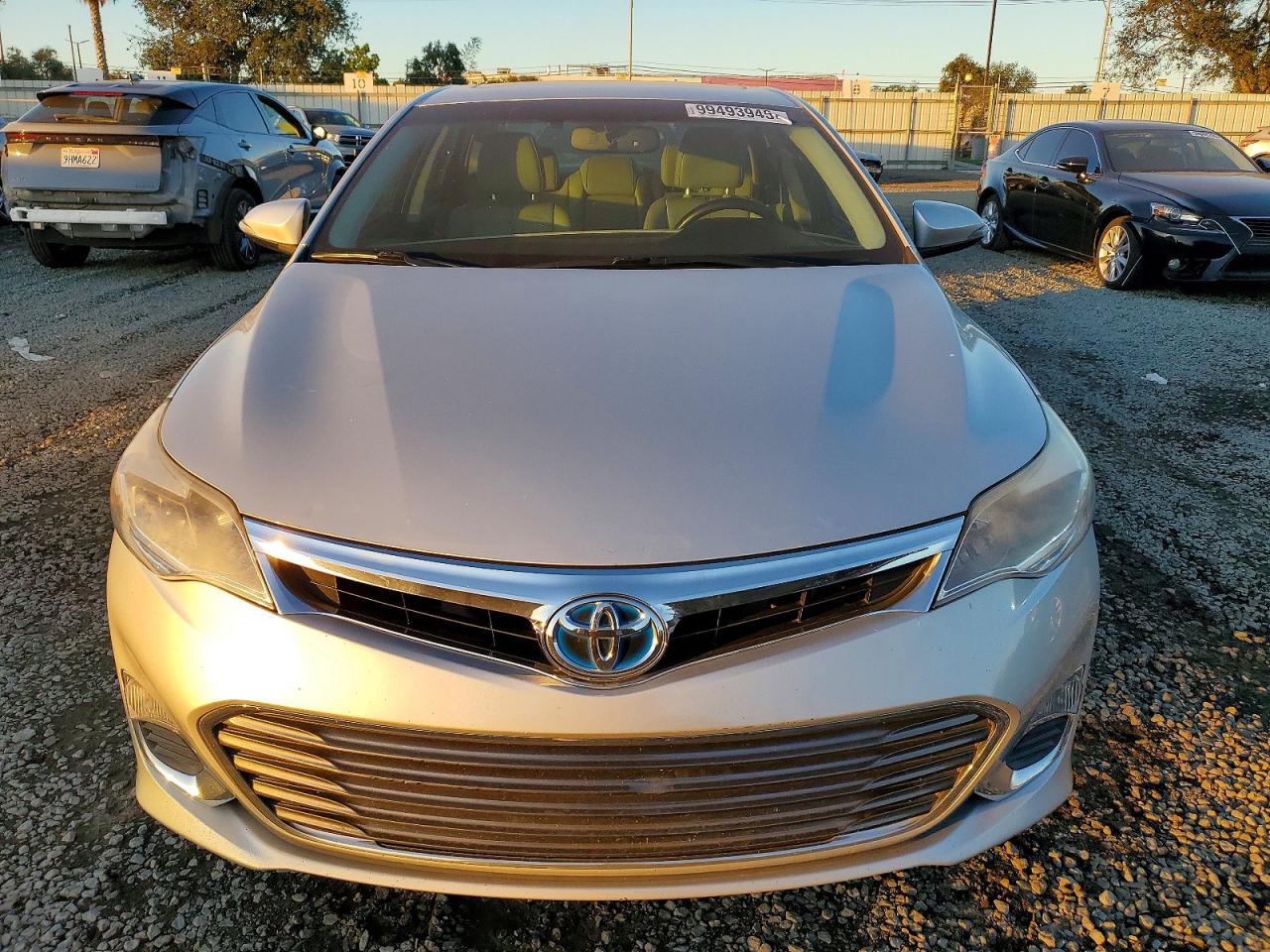 2013 TOYOTA AVALON HYBRID photo 5