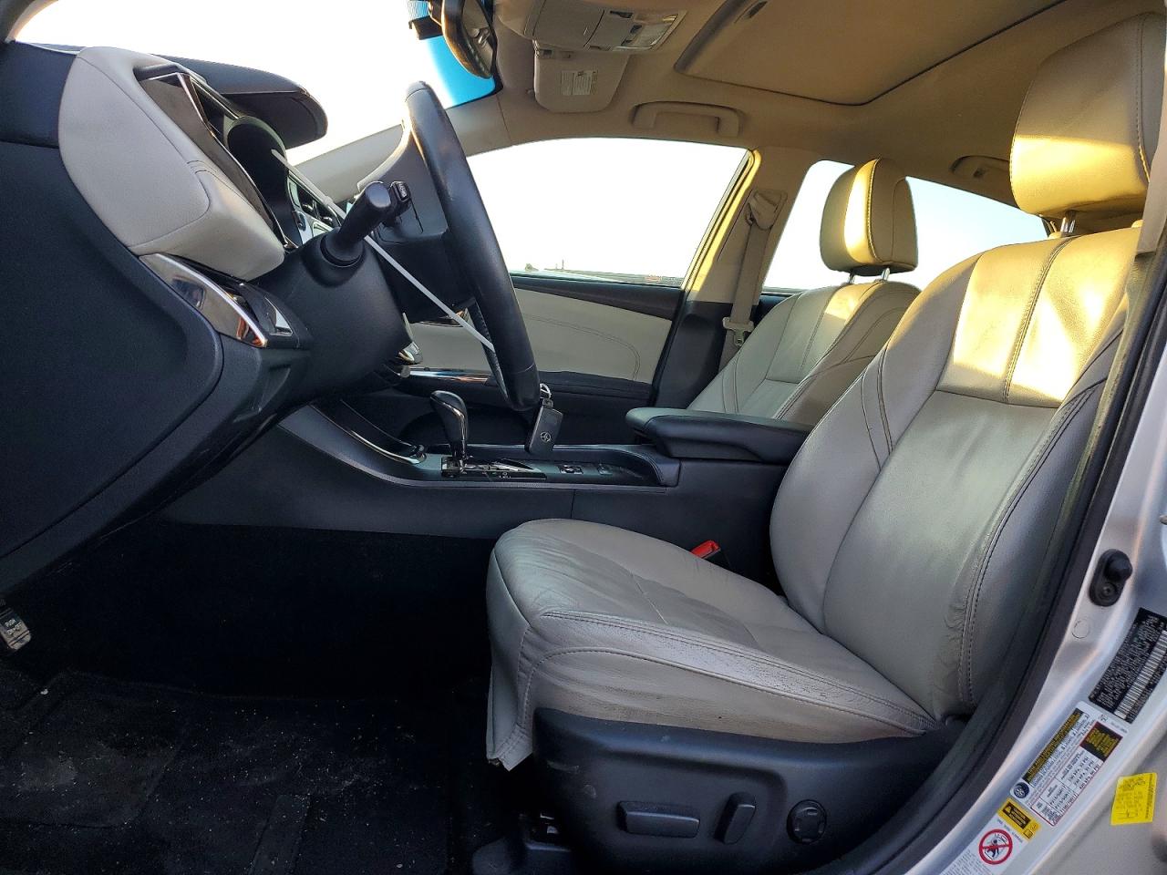 2013 TOYOTA AVALON HYBRID photo 7