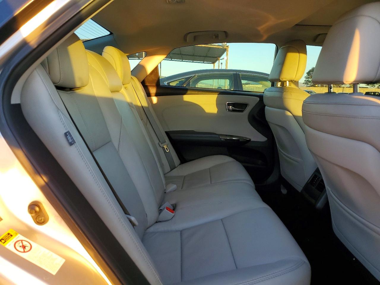 2013 TOYOTA AVALON HYBRID photo 10
