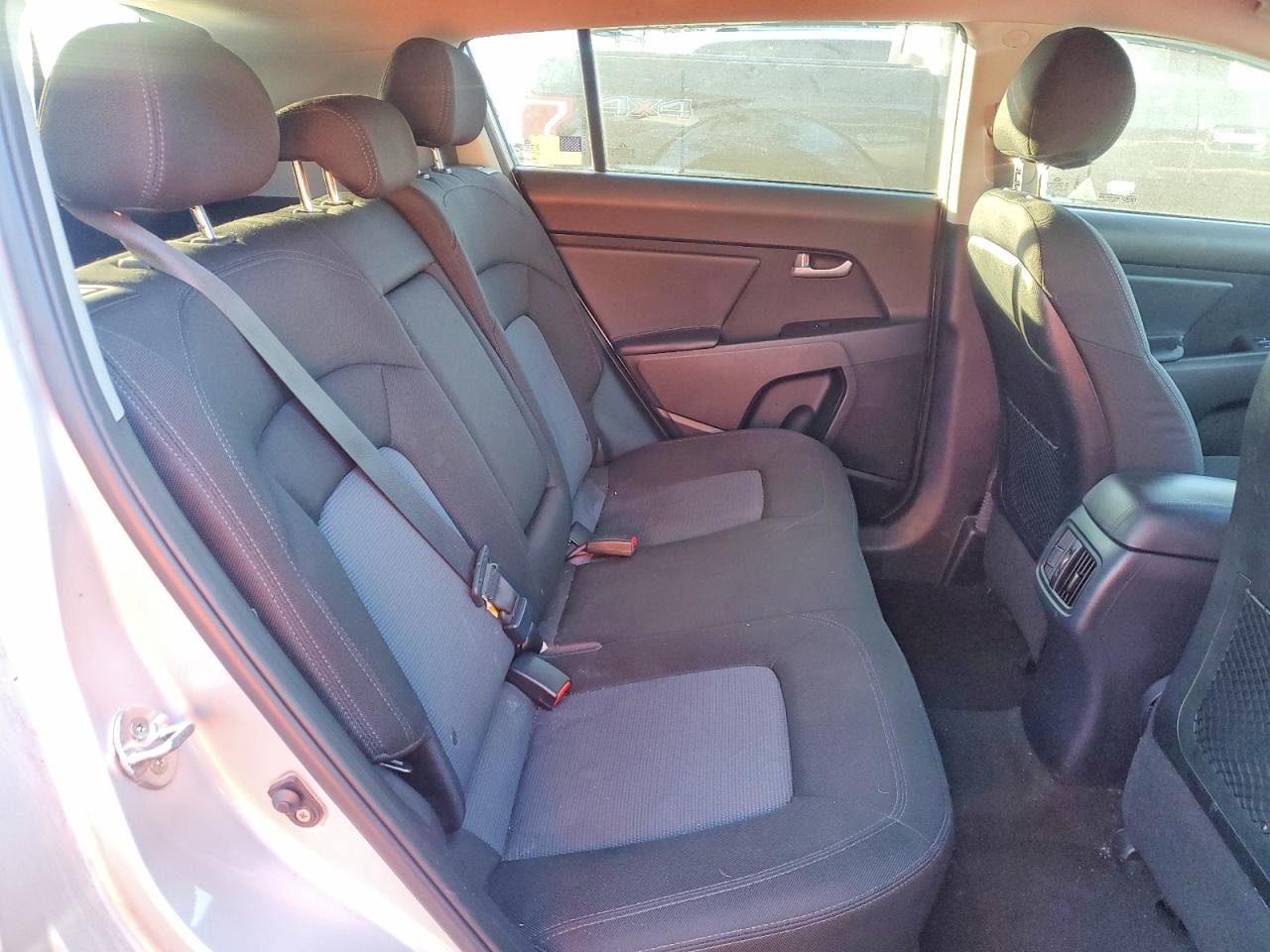 2016 KIA SPORTAGE LX photo 11