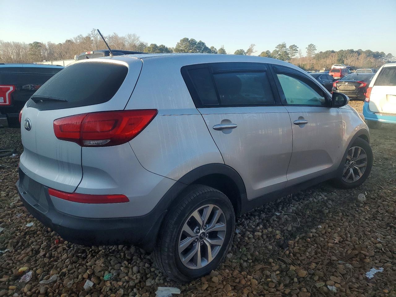 2016 KIA SPORTAGE LX photo 3