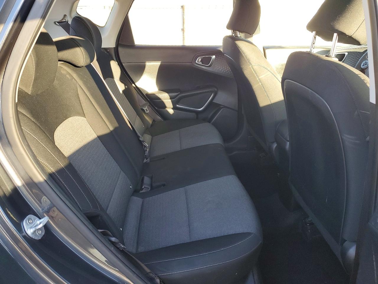 2021 KIA SOUL LX photo 11