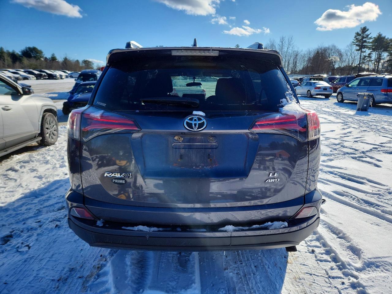 2016 TOYOTA RAV4 LE photo 6