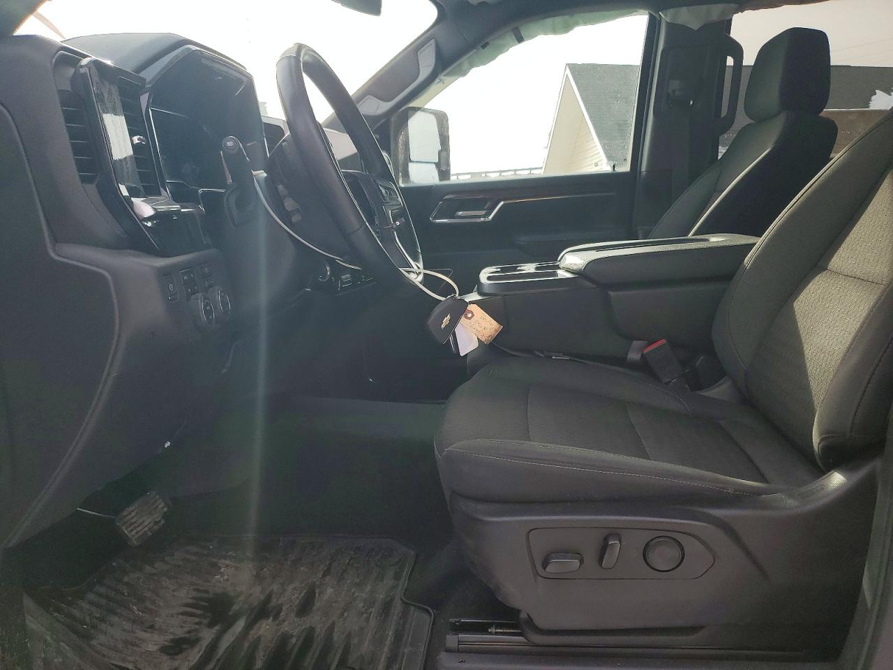 2024 CHEVROLET SILVERADO K2500 HEAVY DUTY LT photo 7