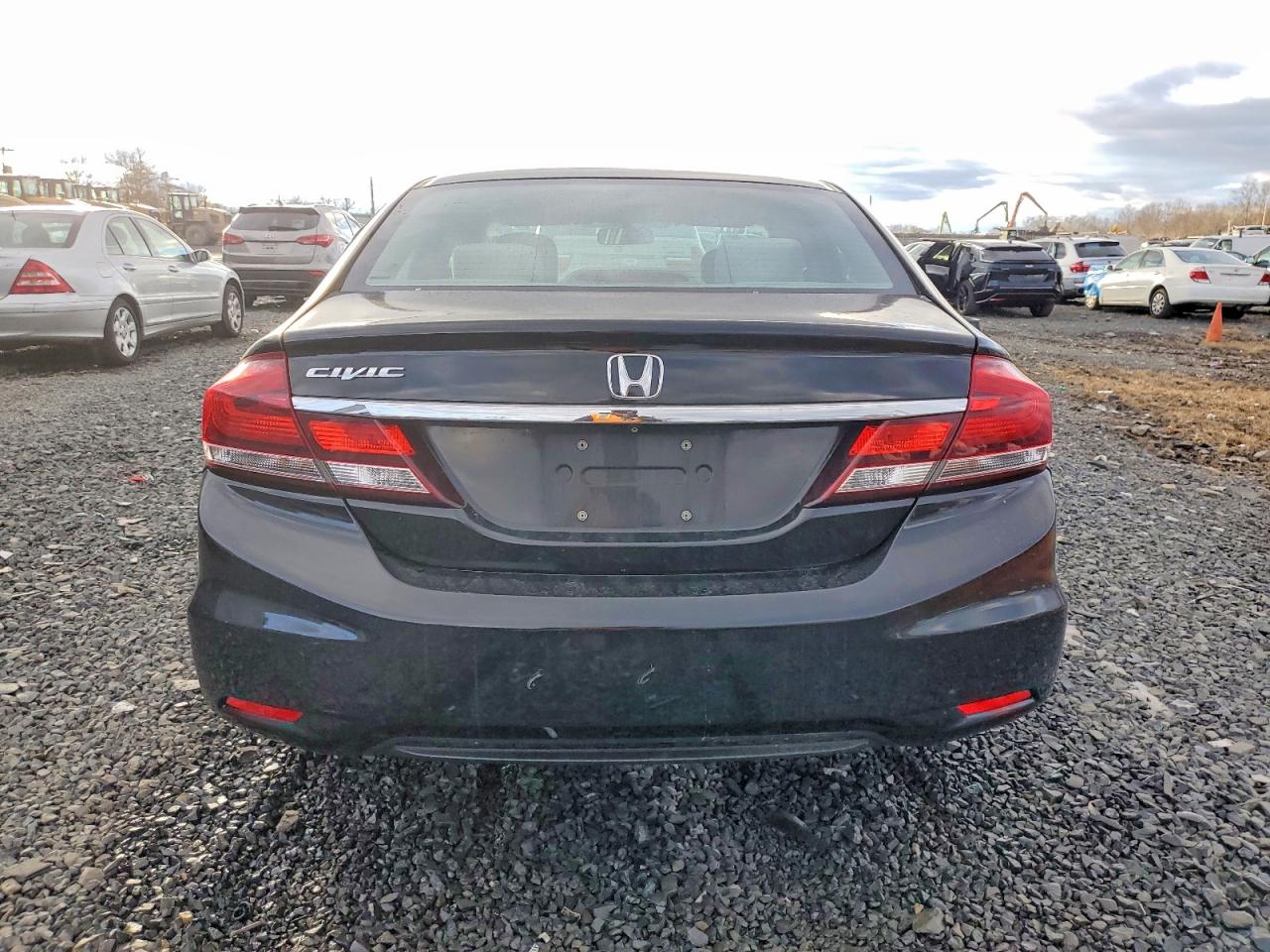 2013 HONDA CIVIC LX photo 6